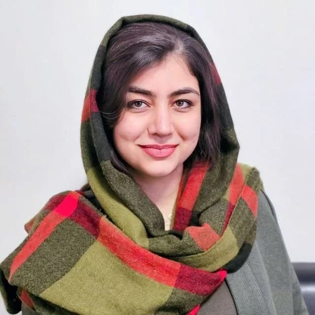 Portrait of Dr. Faranak Meshkinfam